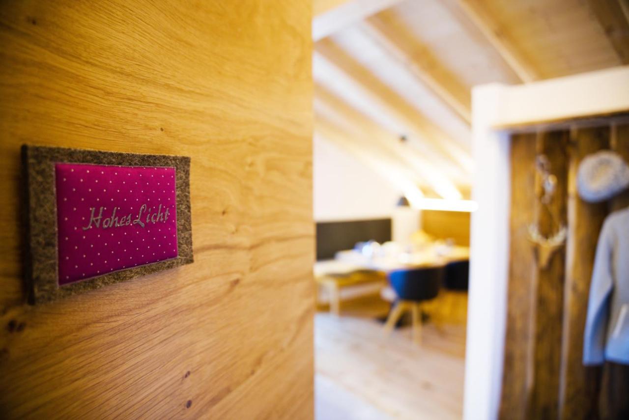 Leos Alpenchalet - Inclusive Sommer Bergbahnticket Und E-Auto Ladestation Oberstdorf Luaran gambar