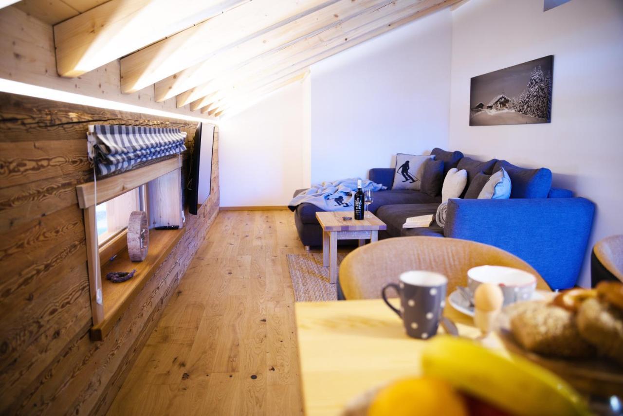 Leos Alpenchalet - Inclusive Sommer Bergbahnticket Und E-Auto Ladestation Oberstdorf Luaran gambar