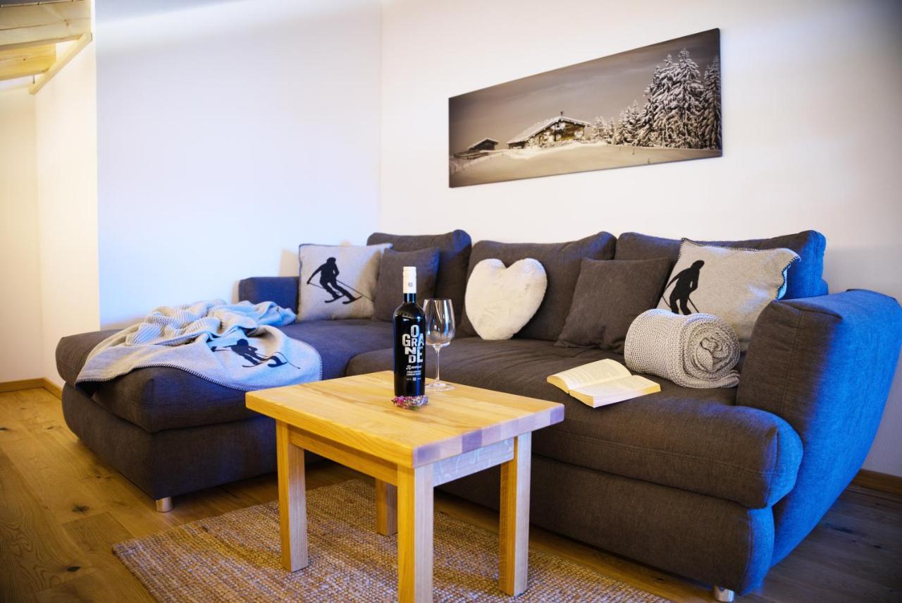 Leos Alpenchalet - Inclusive Sommer Bergbahnticket Und E-Auto Ladestation Oberstdorf Luaran gambar